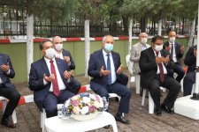 Başkan Büyükgöz ve Protokolden Şehitlik Ziyareti   