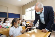 Başkan Büyükgöz miniklerin  heyecanına ortak oldu