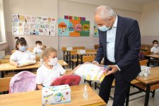 Başkan Büyükgöz miniklerin  heyecanına ortak oldu