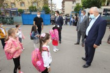 Başkan Büyükgöz miniklerin  heyecanına ortak oldu