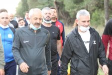 Sağlıklı Yaşam Yürüyüşleri Sürüyor   