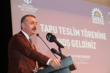 Balçık’ta hak sahiplerine tapular protokolden
