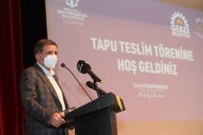 Balçık’ta hak sahiplerine tapular protokolden
