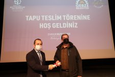 Balçık’ta hak sahiplerine tapular protokolden