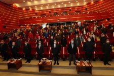 Büyükgöz: Kitapla kurulmuş bir medeniyetin çocuklarıyız