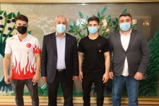 Başkan Büyükgöz’ün Şampiyon Konukları