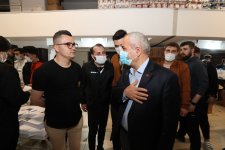 Başkan Büyükgöz AK Gençlerle Kapı Kapı Dolaştı