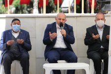 Arife Günü Şehitlik Ziyareti