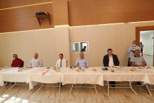 Başkan Büyükgöz esnaflarla istişarede buluştu