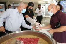 Başkan Büyükgöz’den  personele aşure ikramı