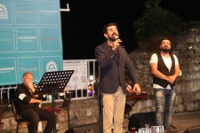 ESKİHİSAR KÜLTÜR SANAT AKŞAMLARI KALE´DE BAŞLADI