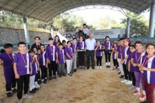 Başarılı öğrencilere madalyalar Büyükgöz’den