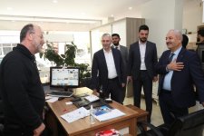 Başkanlardan H. Halil’de esnaf turu