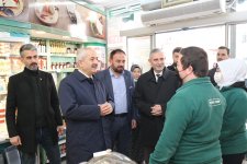 Başkanlardan Akse’de Esnaf Ziyaretleri