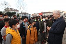 Kaymakam Güler ve Başkan Büyükgöz  Bayrak Töreninde Mollafenari’de