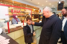 Başkanlardan Doğan Caddesi’nde Esnaf Ziyaretleri