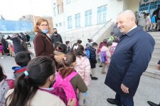 Kaymakam Güler ve Başkan Büyükgöz Yeni Haftaya Okul Ziyaretiyle Başladı