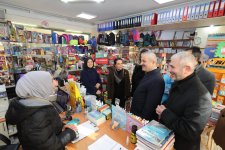 Başkanlar esnaf turu  için Yenikent’te