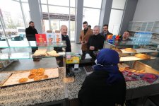 Başkanlar esnaf turu  için Yenikent’te