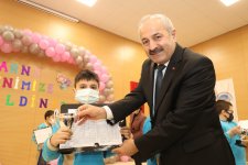 Gebzeli öğrencilere karneleri protokolden