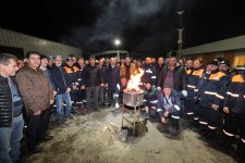 Başkan Büyükgöz’den mesai Başkan Büyükgöz’den mesai  arkadaşlarına balık ikramı