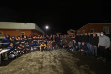 Başkan Büyükgöz’den mesai Başkan Büyükgöz’den mesai  arkadaşlarına balık ikramı