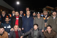 Başkan Büyükgöz’den mesai Başkan Büyükgöz’den mesai  arkadaşlarına balık ikramı