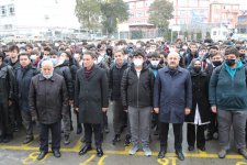 Büyükgöz’den öğrencilere  hediye spor malzemeleri  