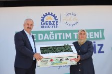 Başkan Büyükgöz’den;Gebzeli çiftçilere fide desteği
