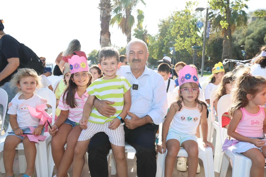 Başkan Büyükgöz, Miniklerin Atölye Keyfine Ortak Oldu