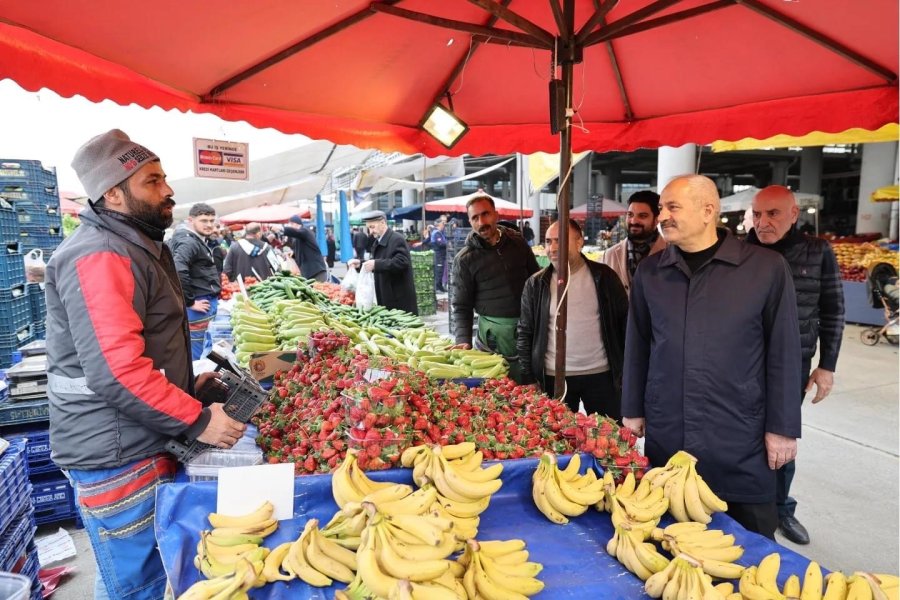 Cumhur İttifakı Adayı Büyükgöz’den Pazarcı Esnaflarına Hayırlı İşler 
