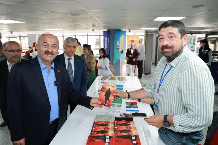 3. Bizim Yazarlar Kitap Tanıtım Günleri Başladı