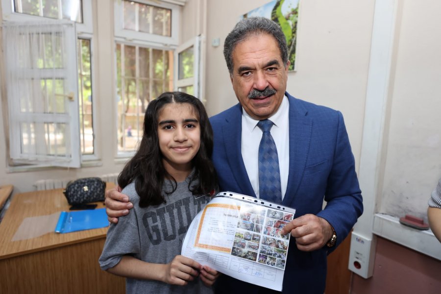 Gebzeli Öğrencilere Karneler Protokolden