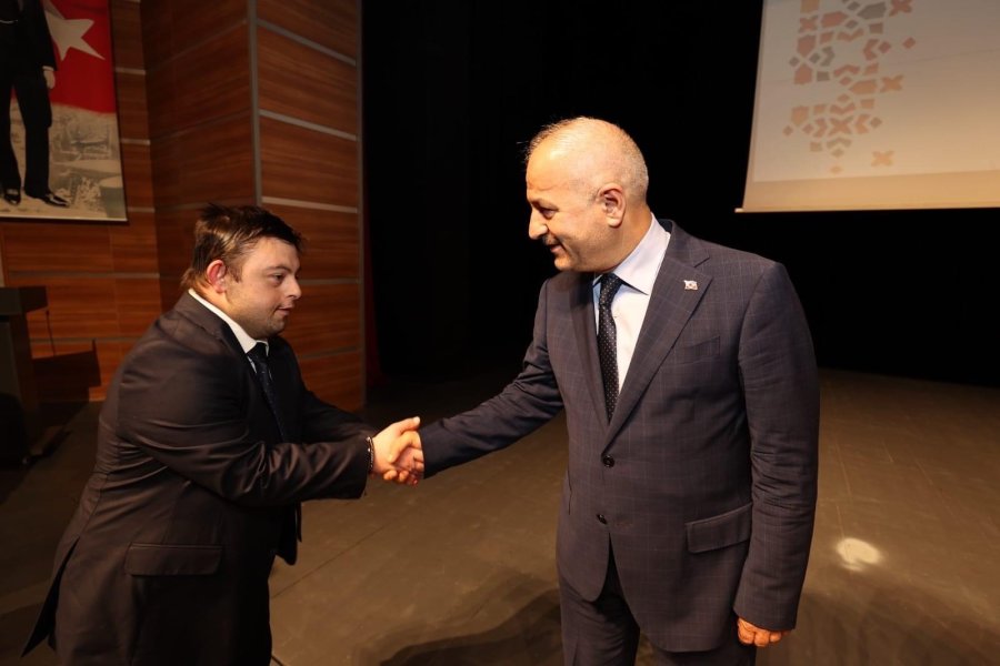 Başkan Büyükgöz, Mesai Arkadaşlarıyla Bayramlaştı