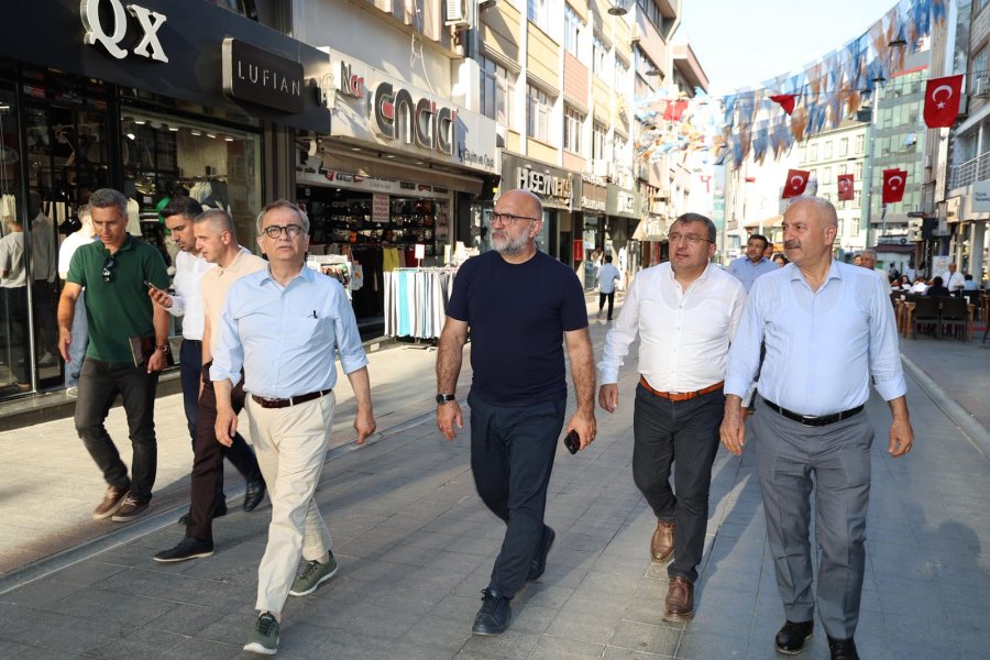Başkan Büyükgöz ve Genel Sekreter Baraçlı, Gebze’de Yatırımları Yerinde İnceledi