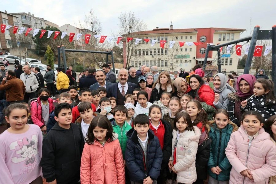Başkan Büyükgöz’den Cumhuriyetli  çocuklara armağan konsept park