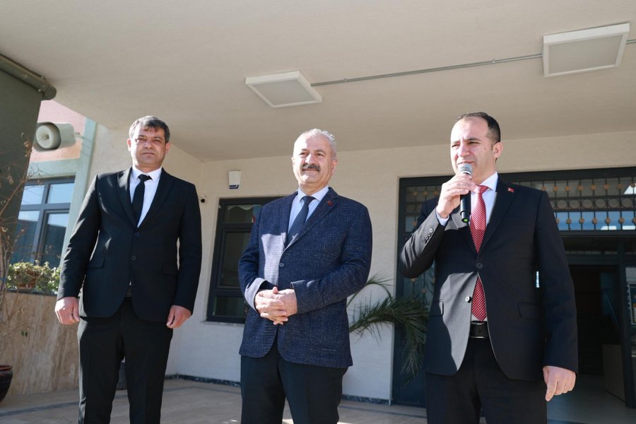 İbn-i Sina MTAL’de Bayrak Töreni