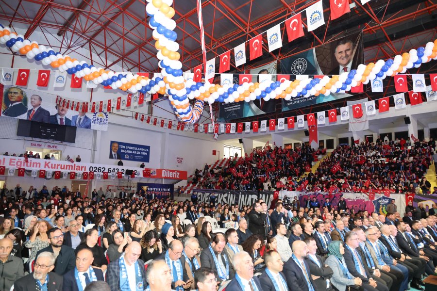 Gebze’nin “Efeleri” Şampiyonluk Kupasına Kavuştu