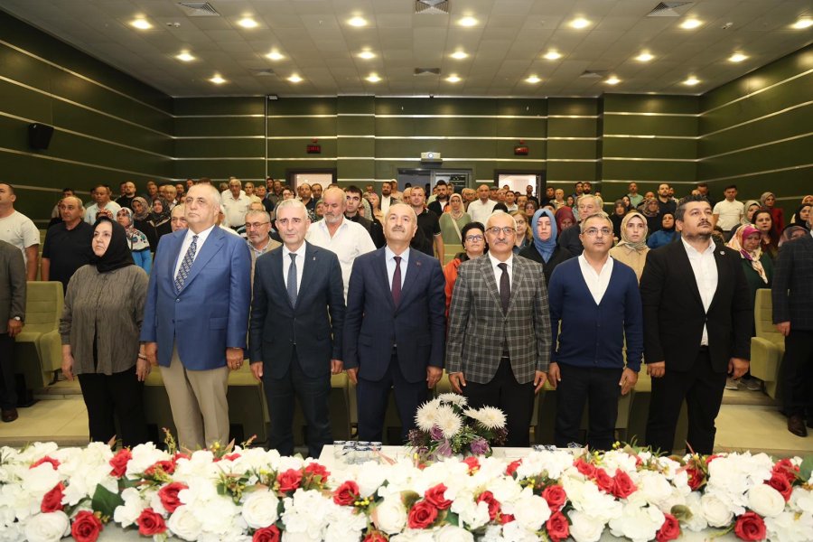 Kadıllı, Ahatlı ve Cumaköy’de 843 Hak Sahibi Tapularına Kavuştu