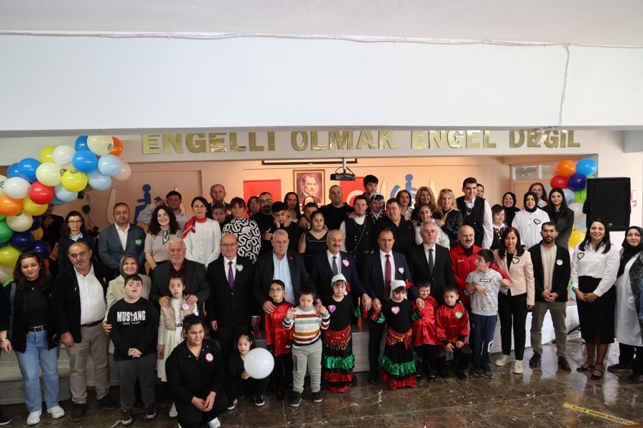 3 Aralık Dünya Engelliler Günü Gebze’de Anlamlı Programla Kutlandı