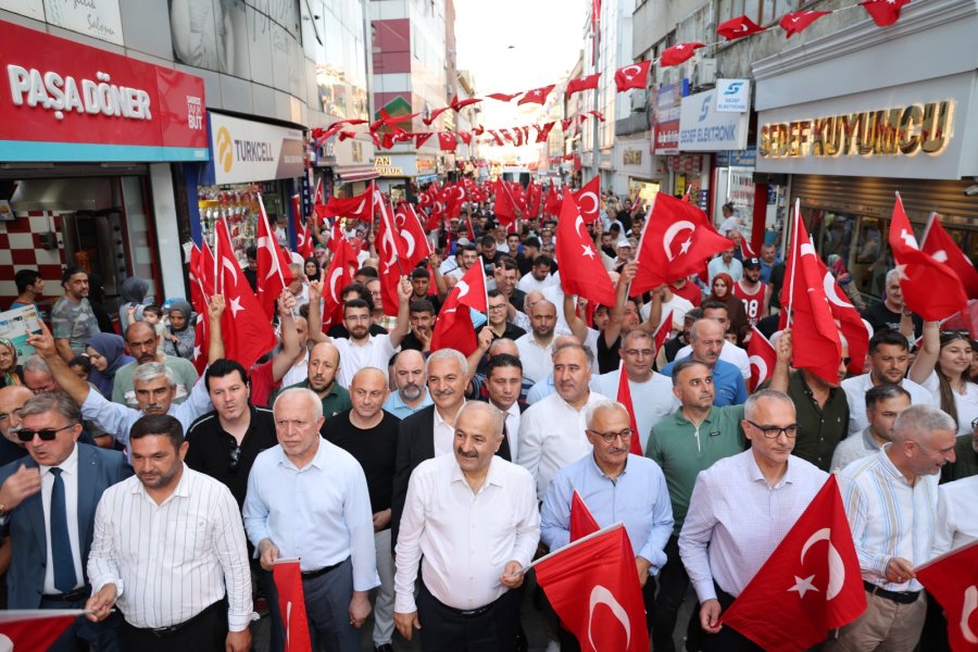 Gebze’de 15 Temmuz Coşkusu