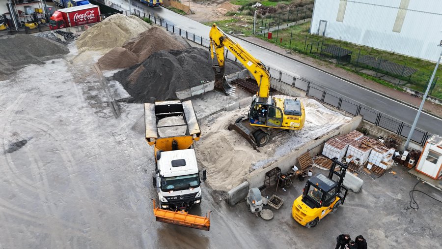 GEBZEDE EKİPLER KAR TEYAKKUZUNDA