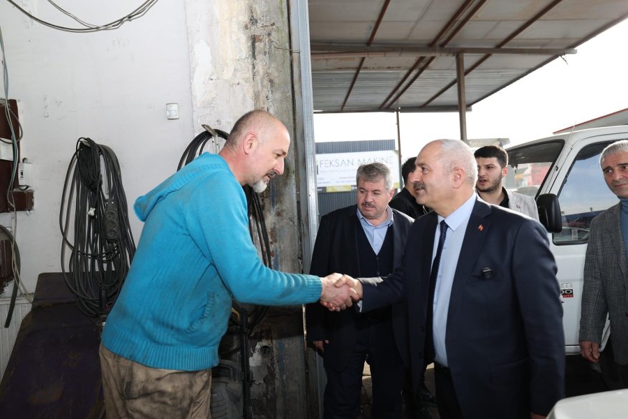 Cumhur İttifakı Başkan Adayı Büyükgöz Kocabeton Sanayi’de 