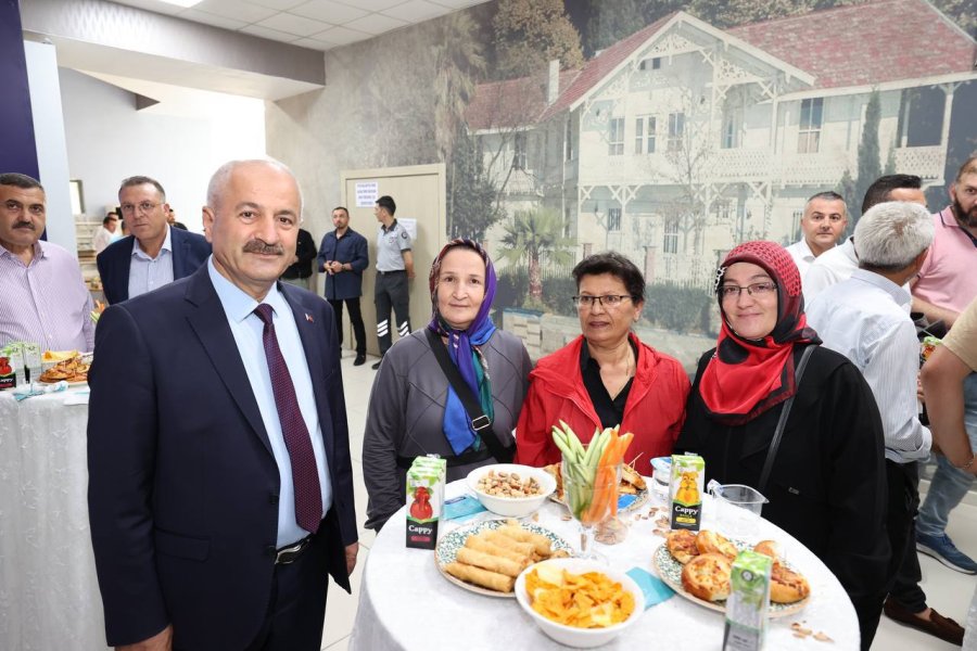 Gebze Belediyesi Hizmet ve Yatırım Dönem Toplantısında Konuşan Başkan BÜYÜKGÖZ: