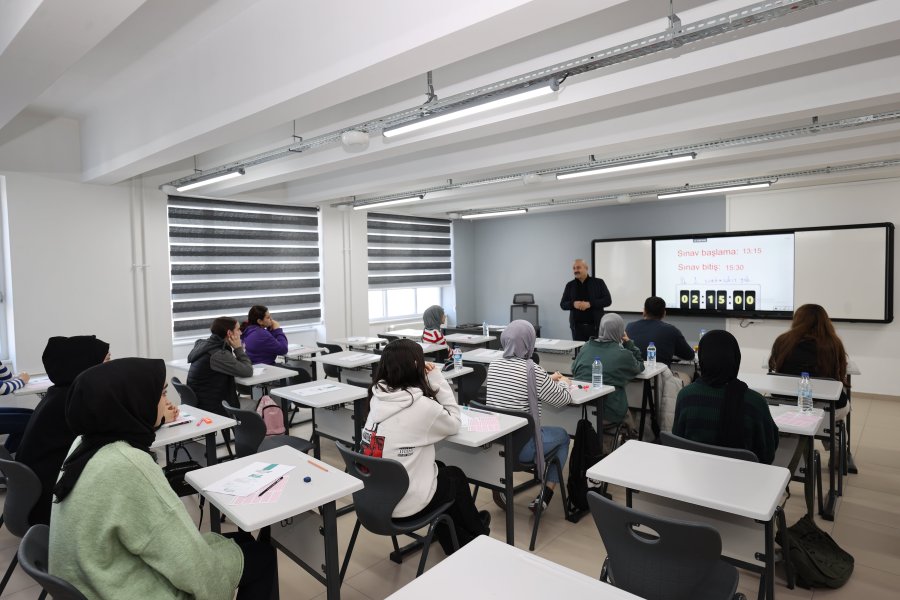 GEBZELİ ÖĞRENCİLERİN GÜZİDE GENÇLİK MERKEZİ VAR