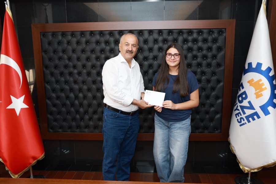 Başkan Büyükgöz LGS Birincilerini Ağırladı