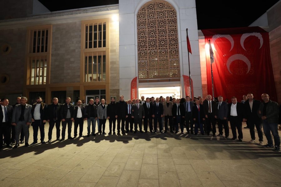 Başkan Büyükgöz MHP Teşkilatlarına ‘Sağlam İşleri’ Anlattı