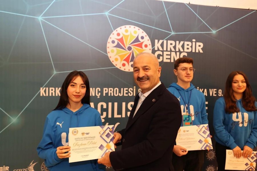 41 Genç’te Sertifikalar Başkan Büyükgöz’den 