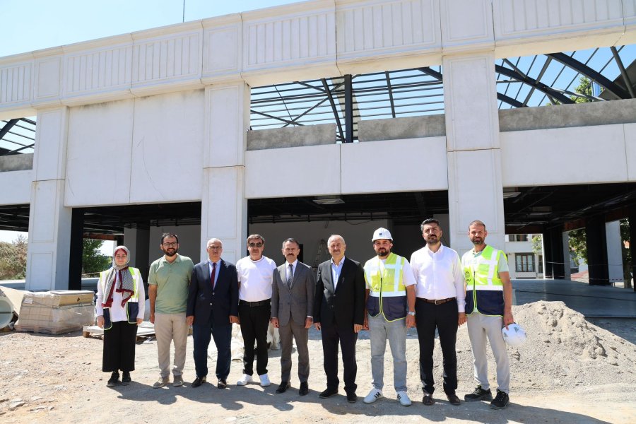 Başkan Büyükgöz Vali Aktaş’a projelerini yerinde tanıttı