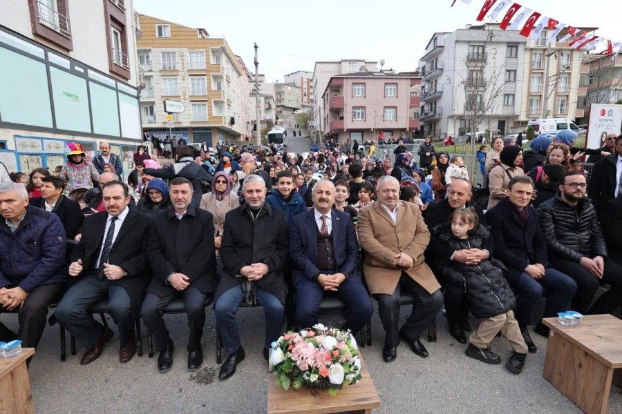 Başkan Büyükgöz’den Cumhuriyetli  çocuklara armağan konsept park